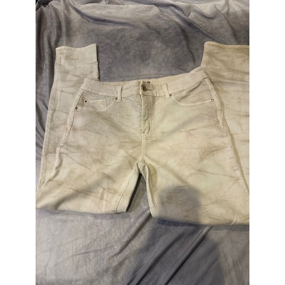Chico's Denim - Chicos So Slimming Marble Tie Dye Slim Leg Jeans Cream Tan Womens Size 0.5 S
